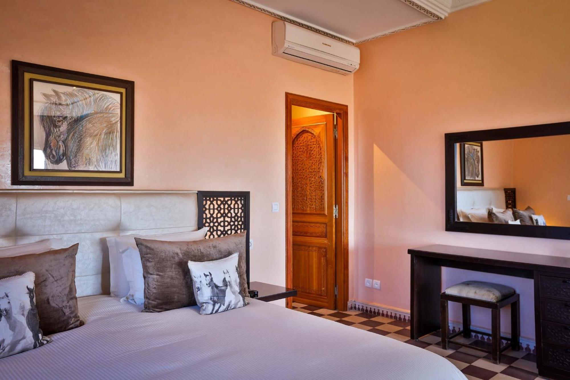 Palais Amador Hotel Oulad Mazoug ภายนอก รูปภาพ